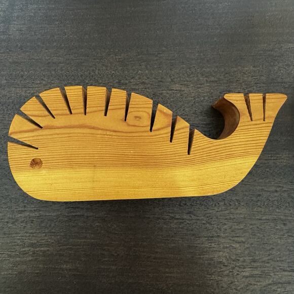 MCM Wooden Whale Letter Napkin Holder Solid Wood Handmade Carved in England VTG - Picture 4 of 14